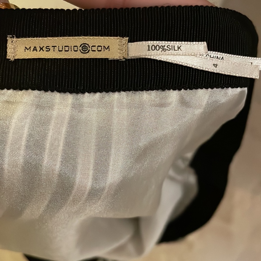 Max Studio Black and White Vertical Lines Skirt - Picture 7 of 8